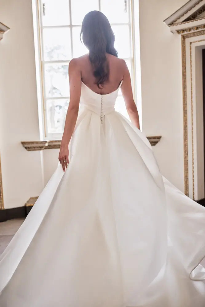 Suzanne Neville Arielle designer wedding dress