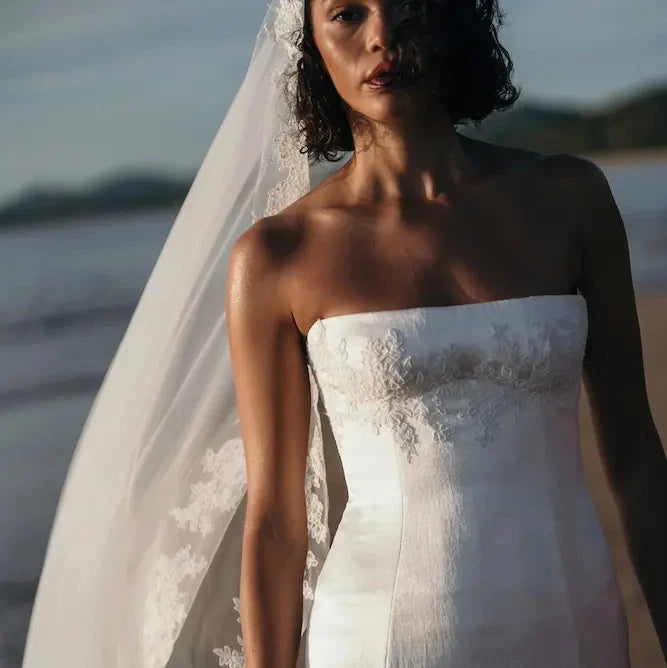 Alena Leena Yarrow Weedding Dress