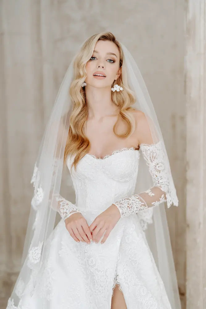 Suzanne Neville Wellesley wedding dress