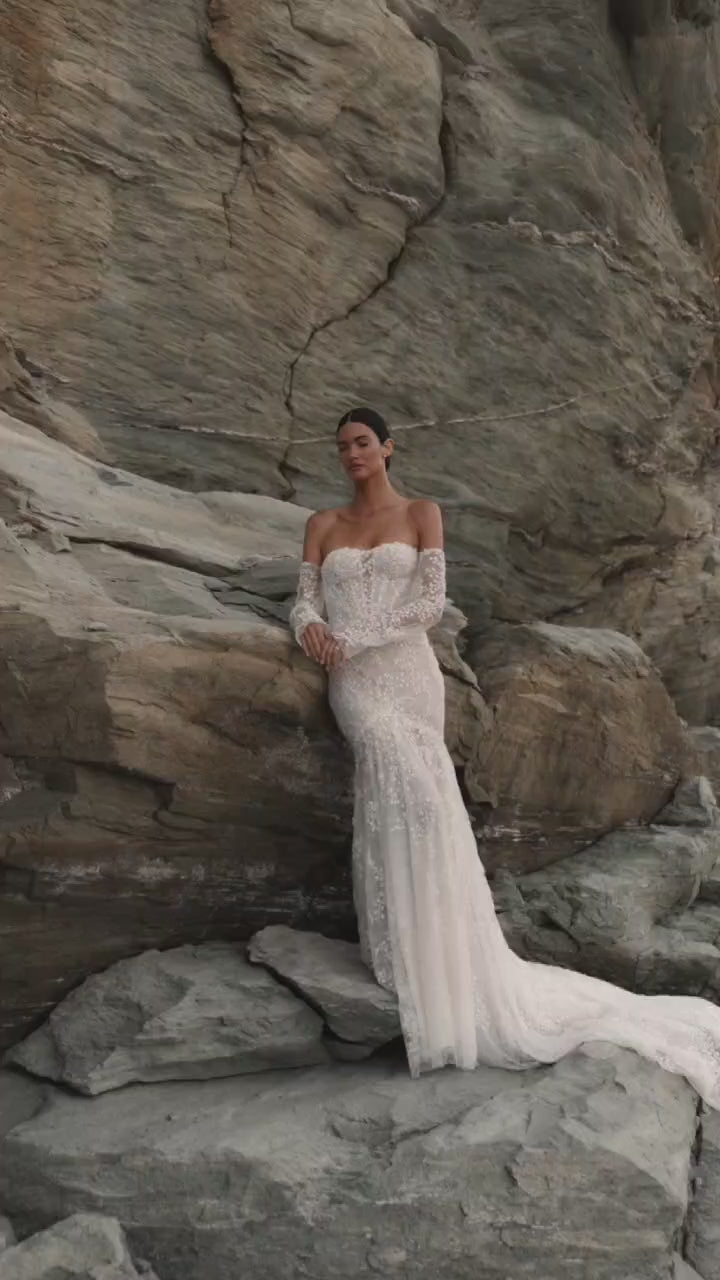 Milla Nova Ismeria Wedding Dress