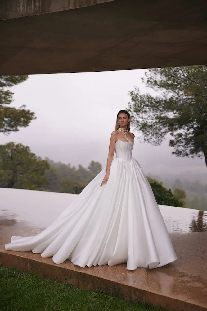 Eva Lendel Lake Wedding Dress Eva Lendel Lake Wedding Dress