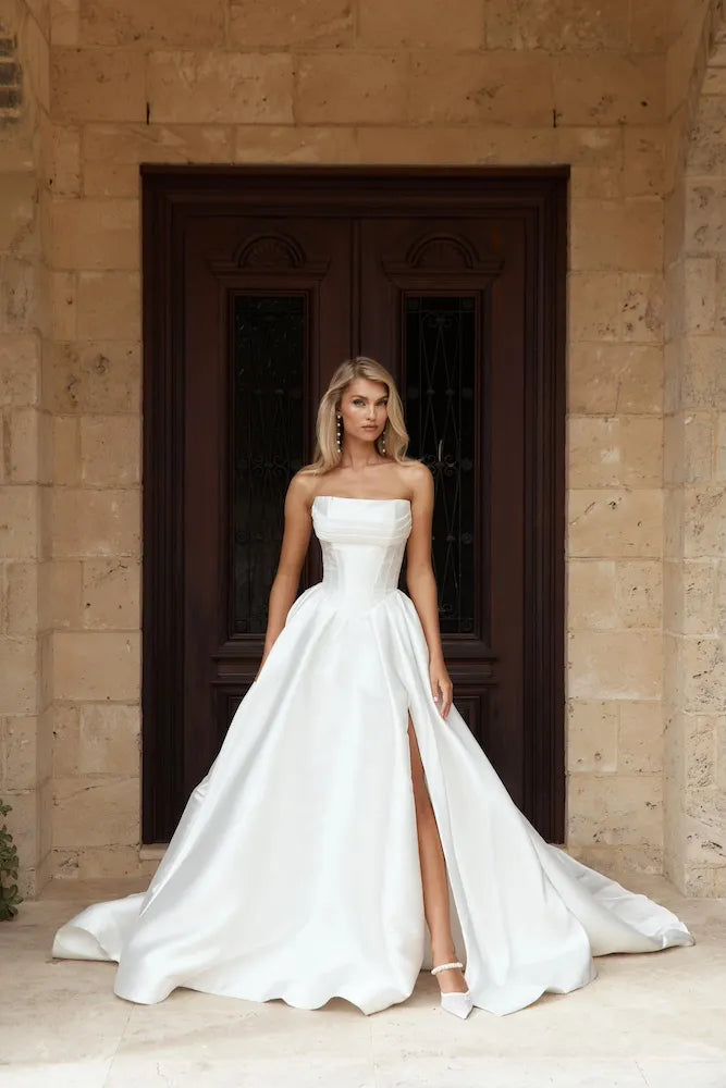 Jane Hill Anderson Wedding Dress