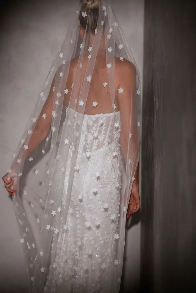 Made With Love Posie Veil | Brides Veils at Marrime Bridal display picture 3