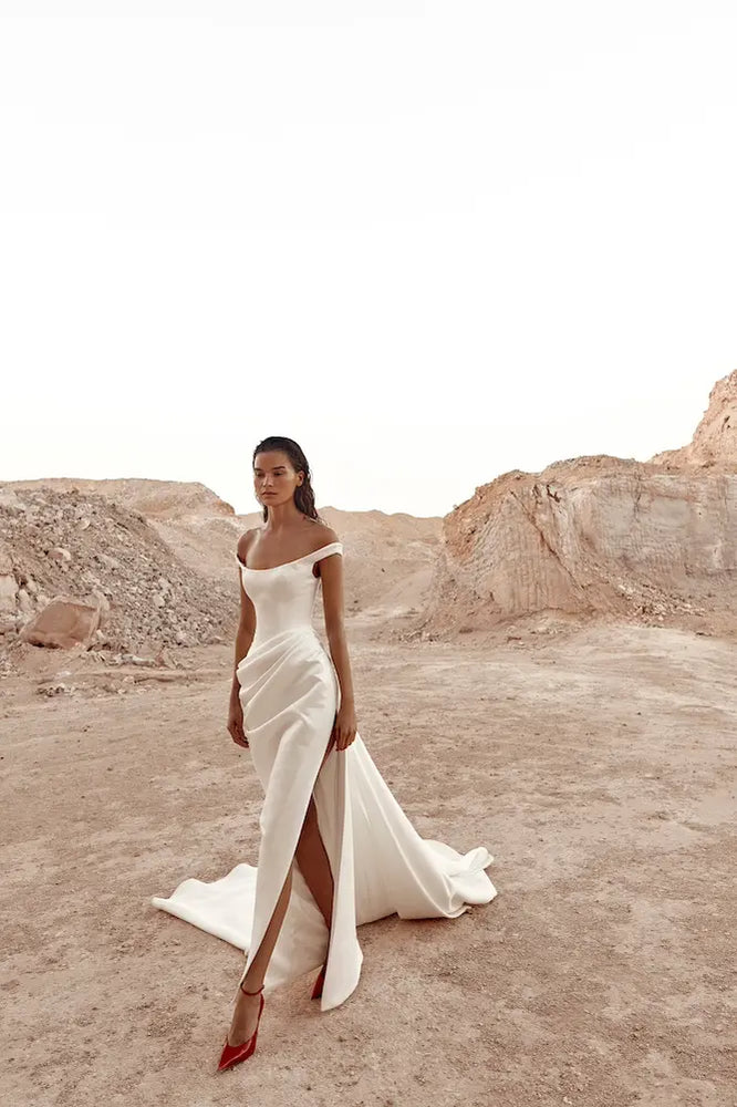 
                  
                    KYHA Bride Winton
                  
                