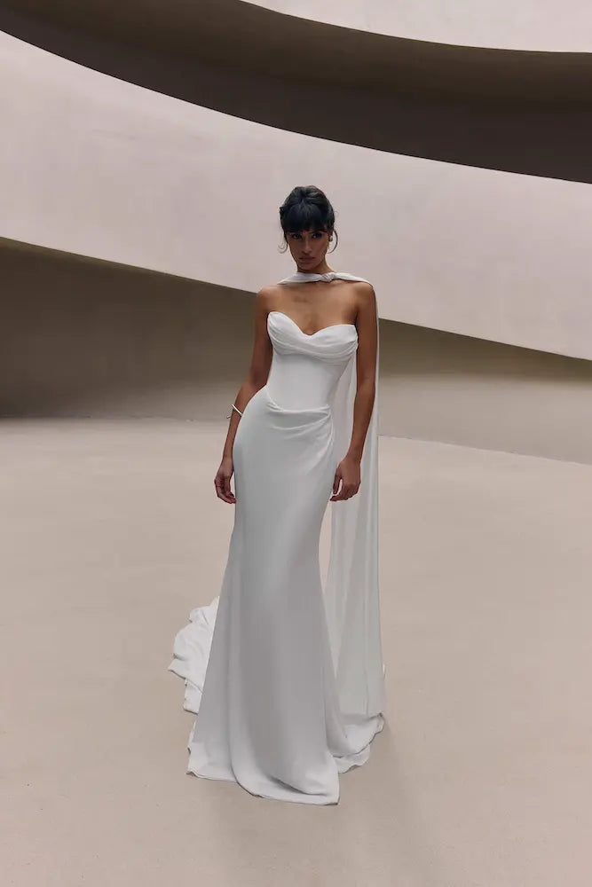 Milla Nova White and Lace Charelle