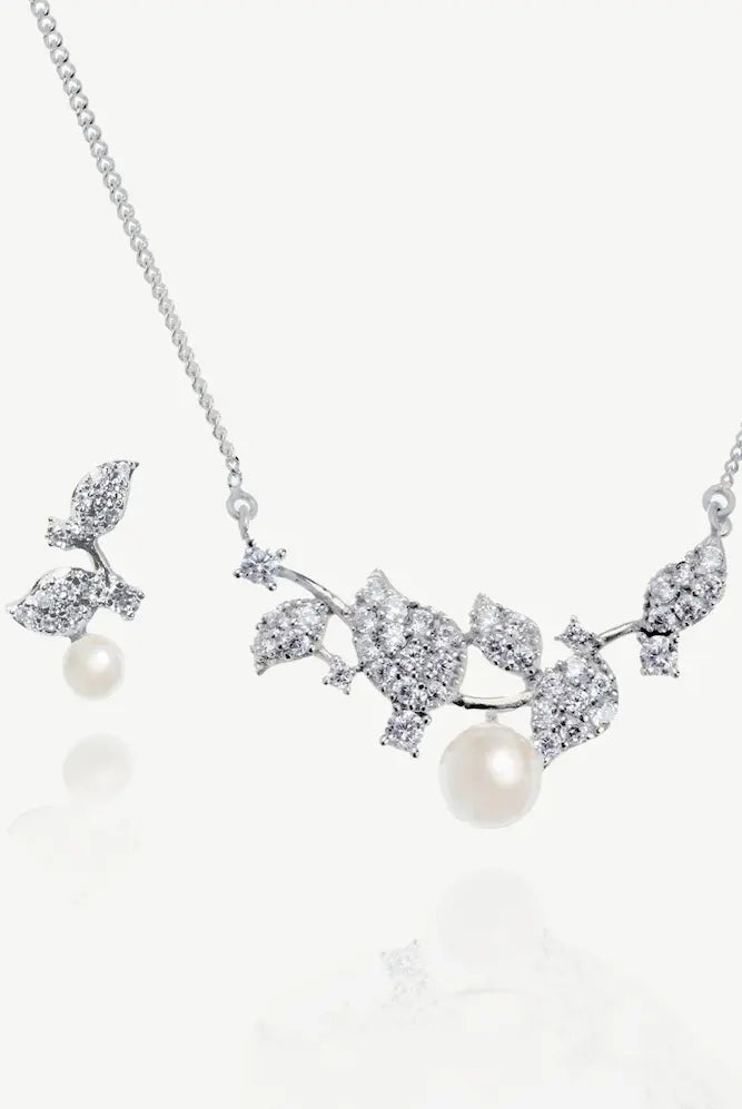 
                  
                    ivory and co. aphrodite jewellery set
                  
                