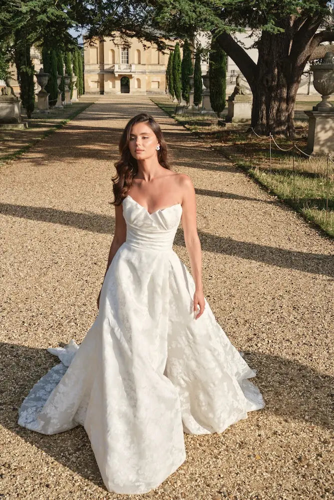 Suzanne Neville Wedding Dress
