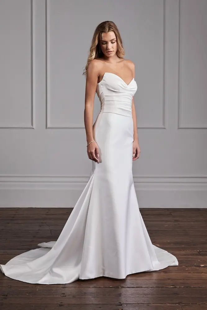 Suzanne Neville Mirelle wedding dress