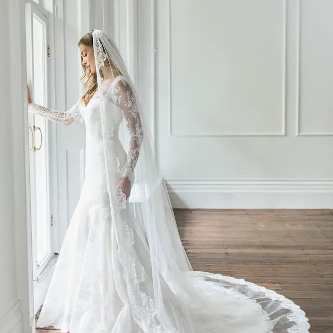 suzanne neville solenne wedding dress