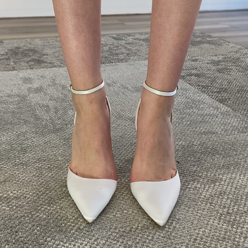 
                  
                    Load and play video in Gallery viewer, Harlo Frances Wedding Shoes
                  
                