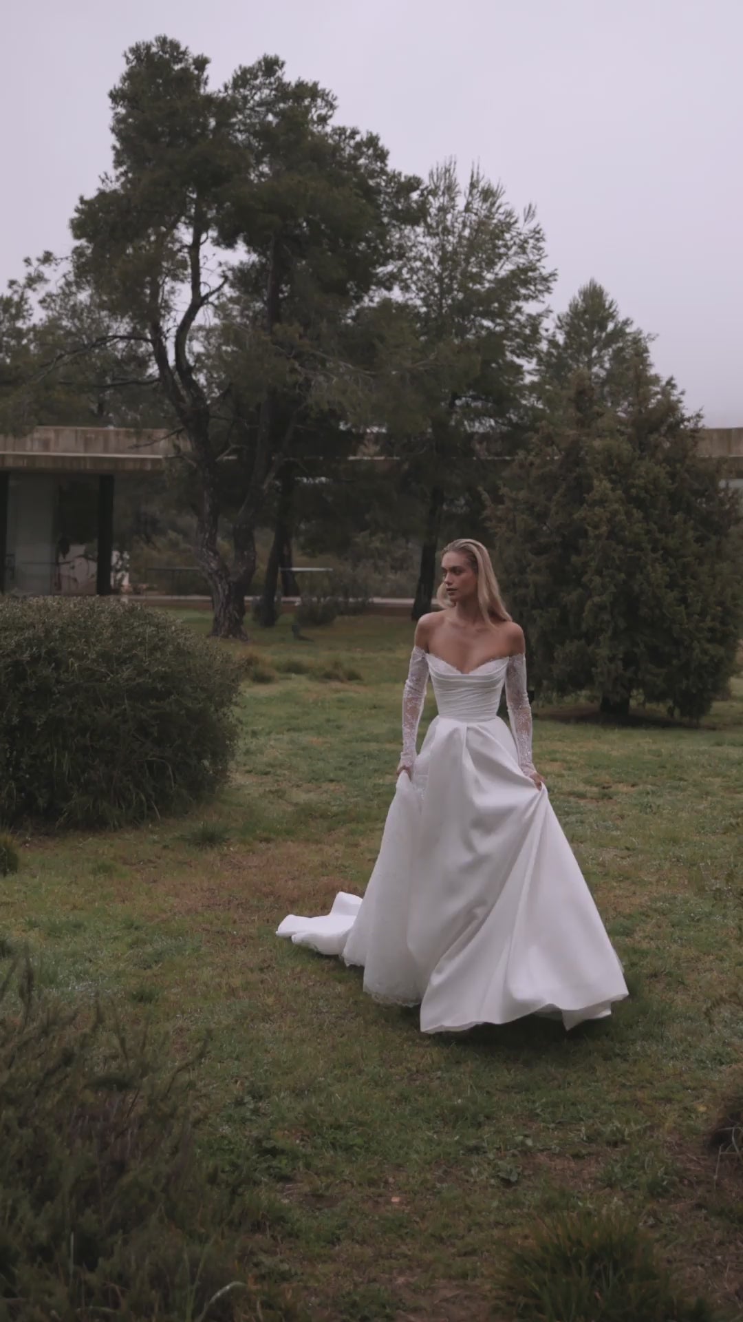 Eva Lendel Aston Wedding Dress