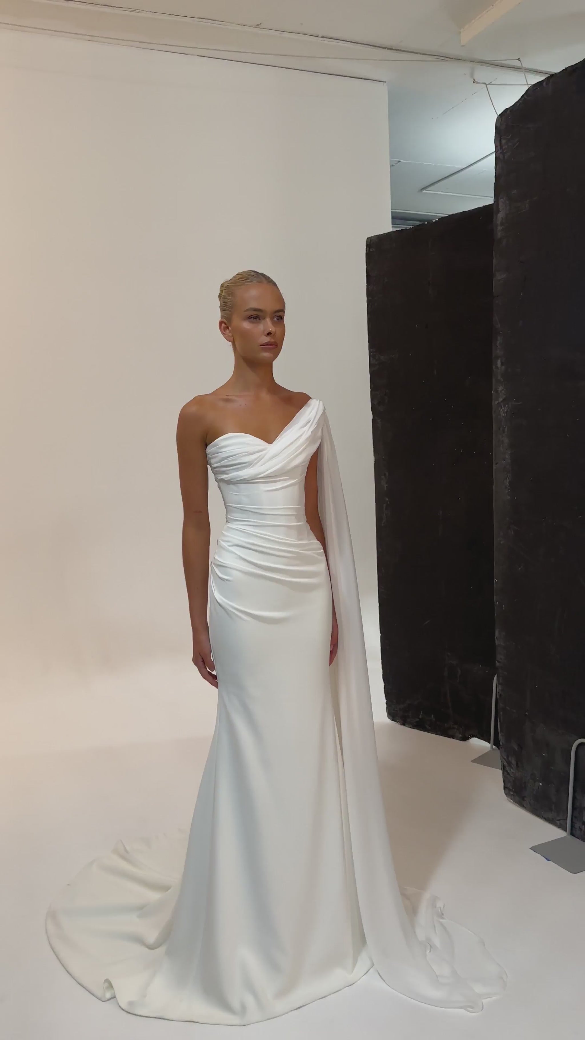 KYHA BRIDE ELM WEDDING DRESS