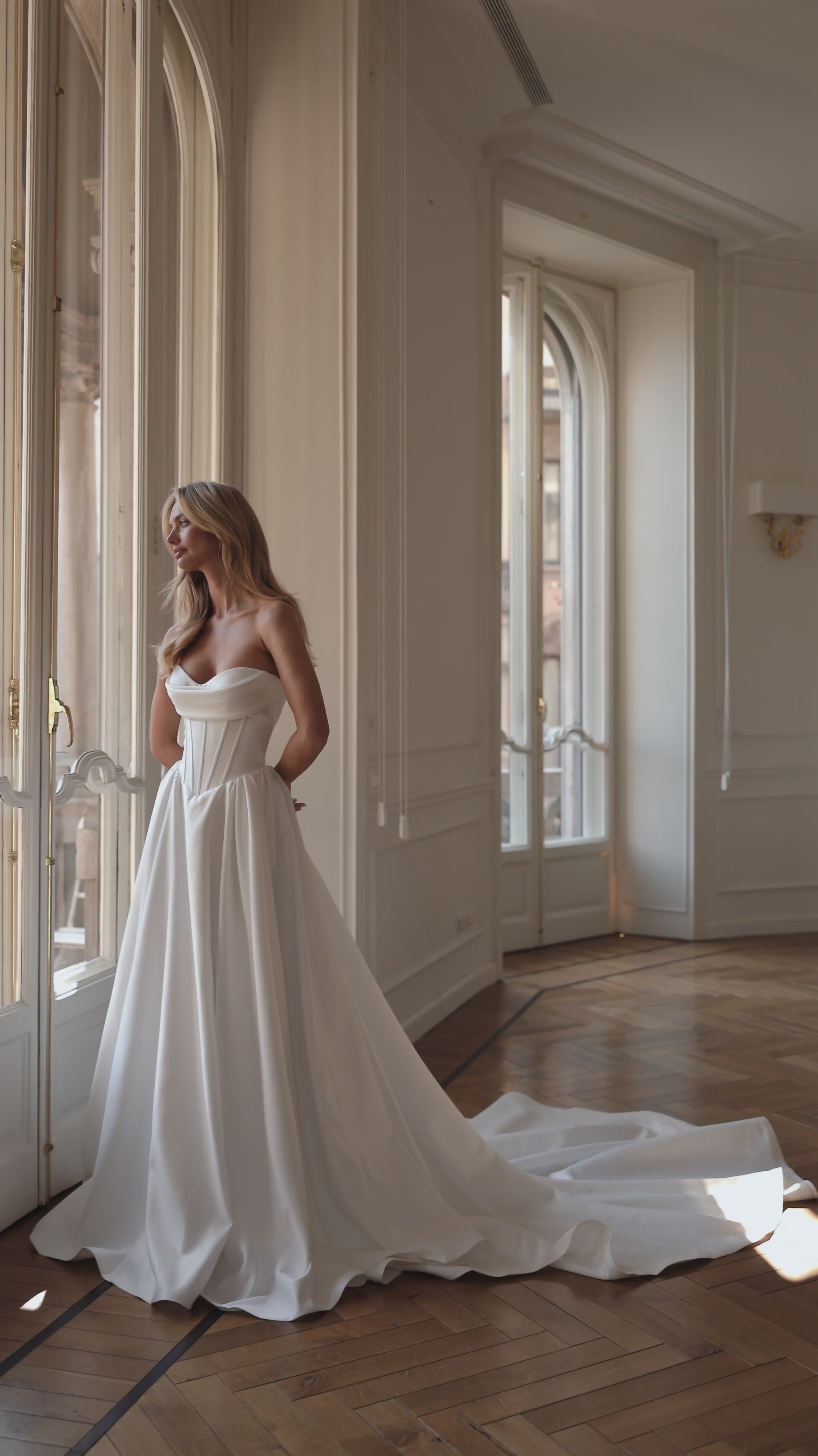 Milla Nova White and Lace Annaliese Wedding Dress