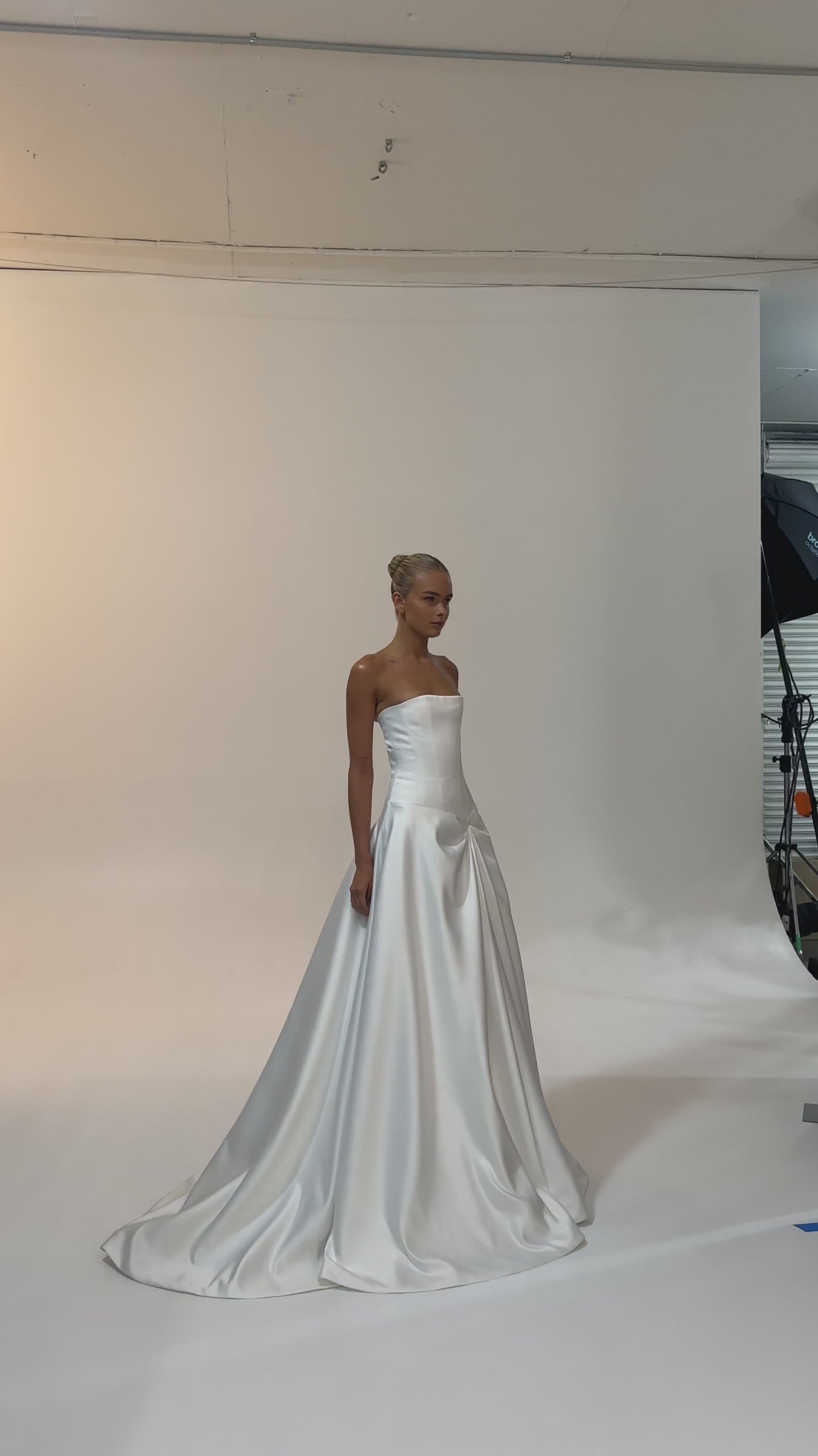 KYHA BRIDE ASPEN WEDDING DRESS