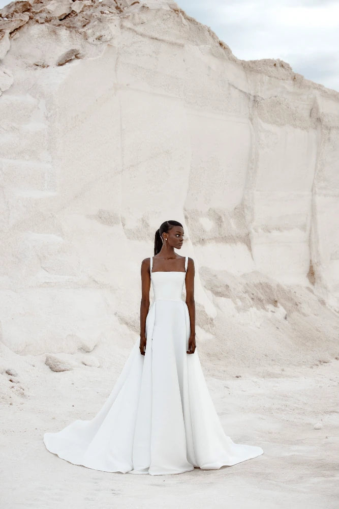 
                  
                    KYHA Bride Luni
                  
                