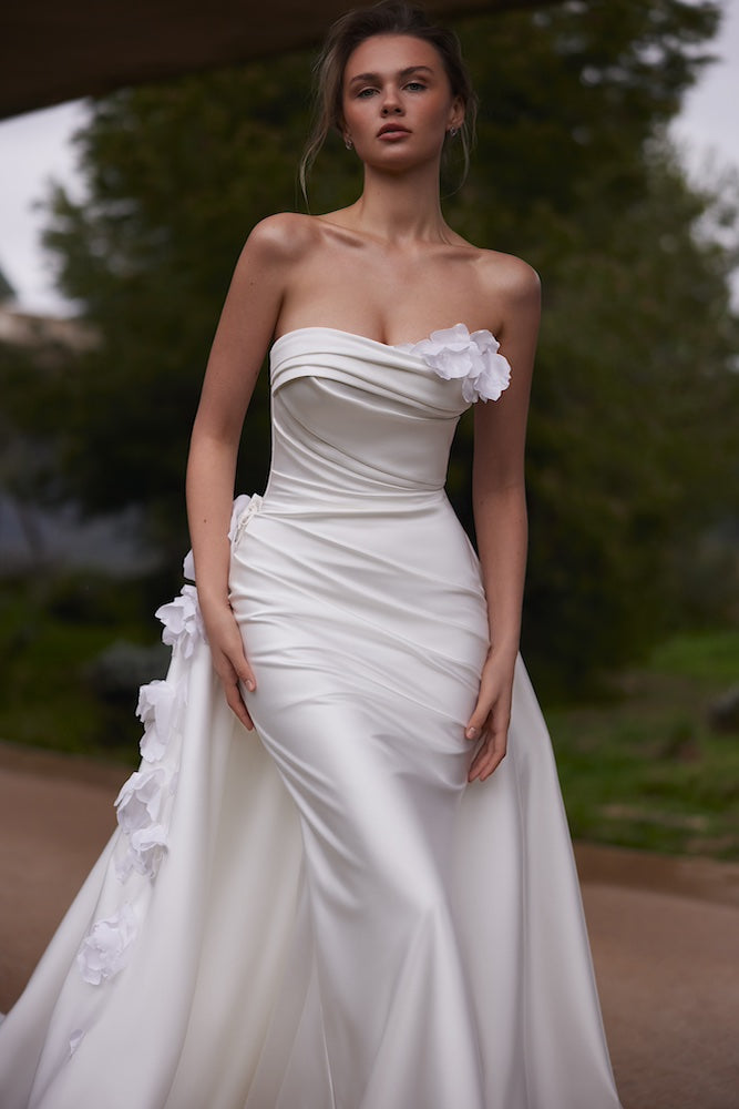 Eva Lendel Trunk Show