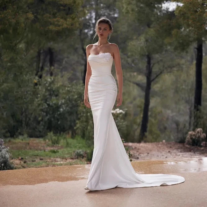 Eva Lendel Capella Wedding Dress