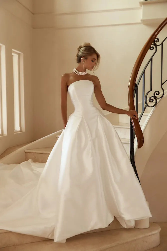 Jane Hill Dolce Wedding Dress