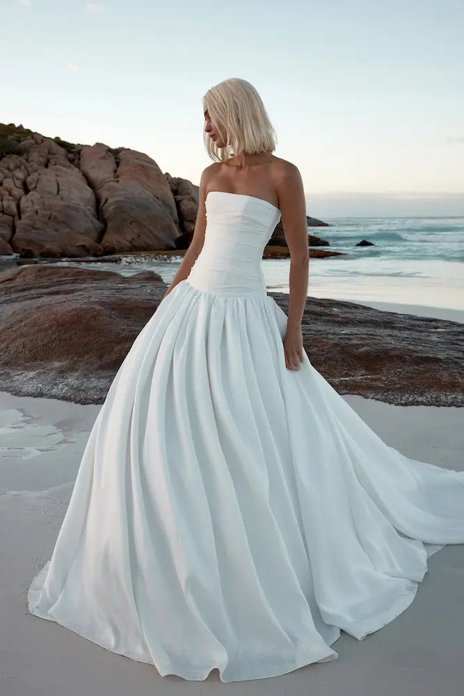 KYHA BRIDE LUCKY WEDDING DRESS