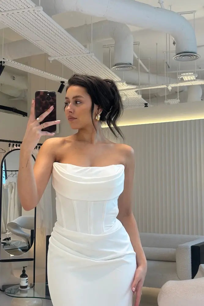 
                  
                    Made With Love Cruz Wedding Dress
                  
                