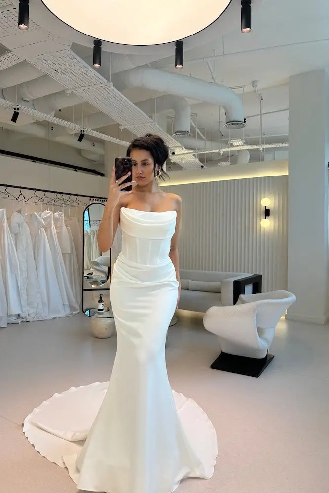 
                  
                    Made With Love Cruz Wedding Dress
                  
                