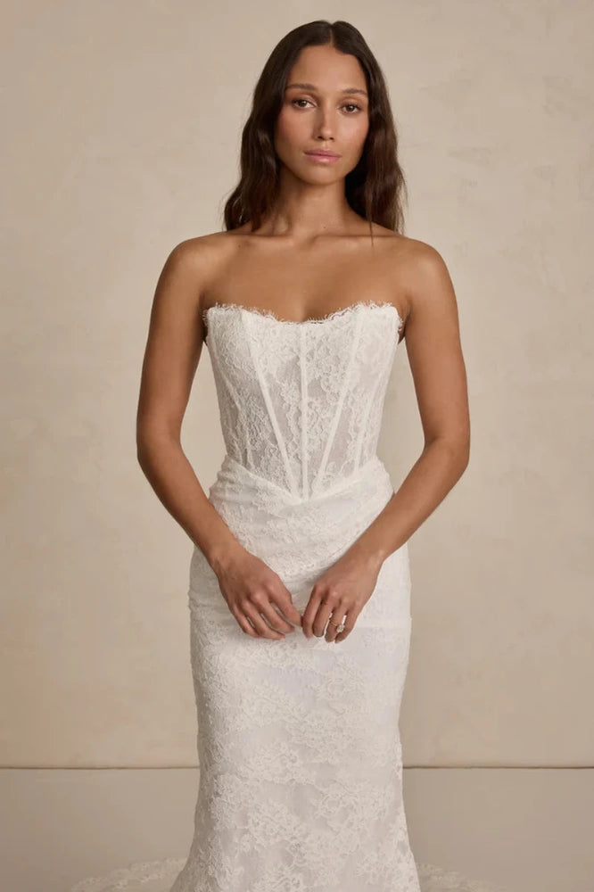 
                  
                    MADE WITH LOVE ROMY WEDDING DRESS
                  
                