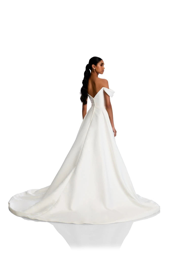 
                  
                    KYHA Bride Davis
                  
                