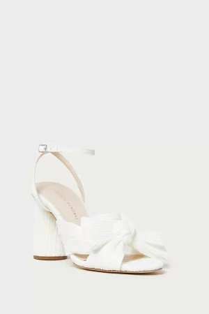 wedding-shop-newcastle-loefflerrandallcamelliawhite