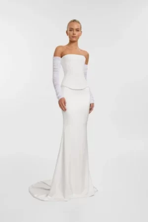 wedding-shop-newcastle-chosenbykyhadiamondsleeves