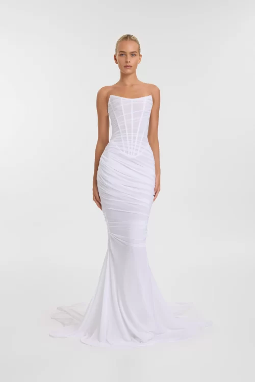 wedding-dress-newcastle-chosenbykyhablanc